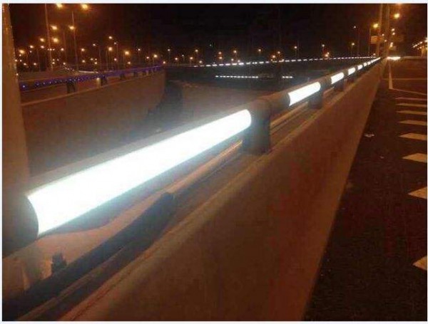 LED護欄燈安裝步驟